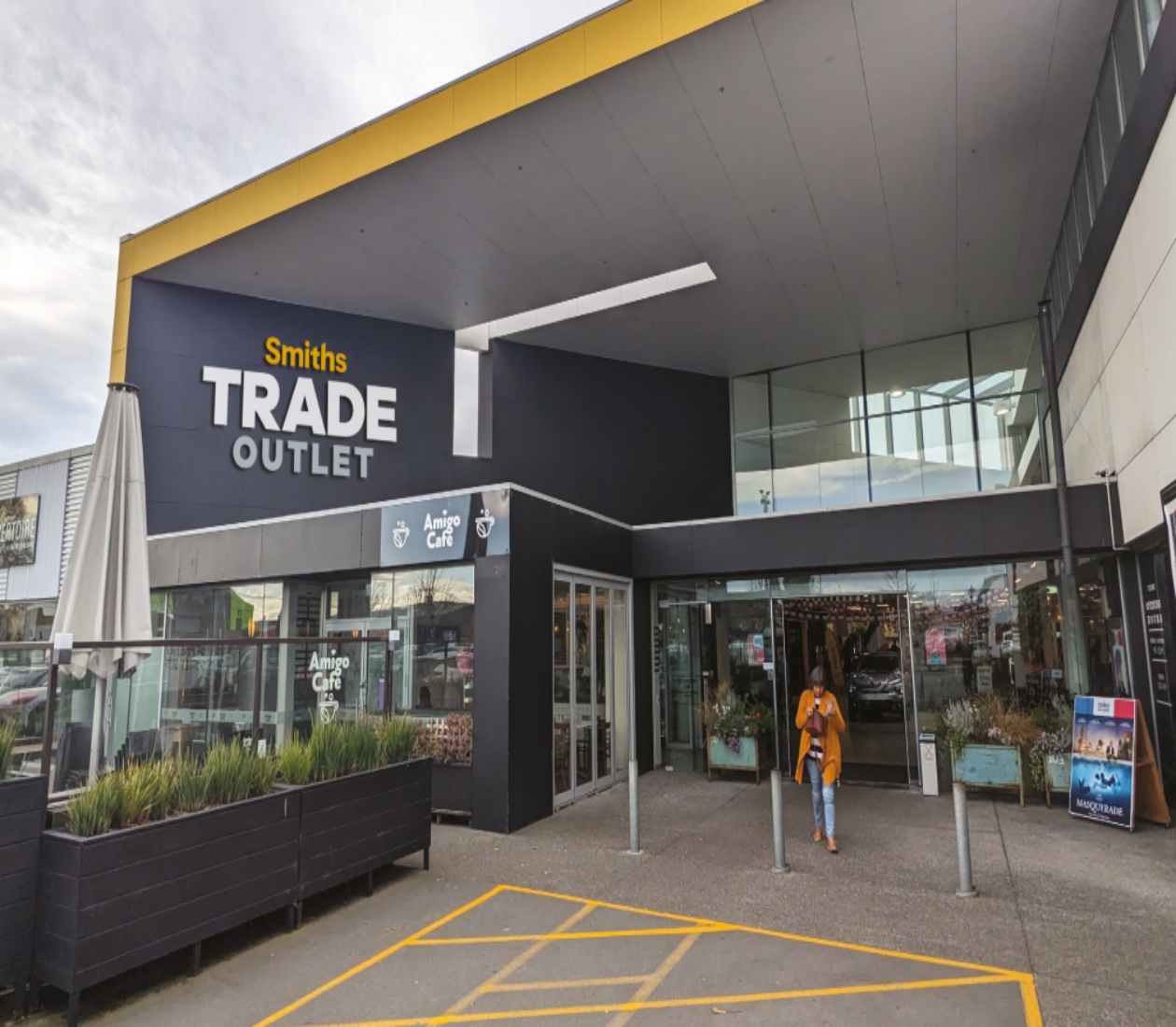 Smiths City Trade Outlet Smiths City